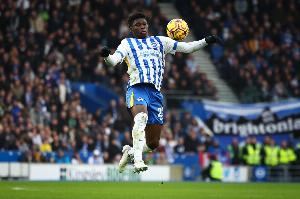 记者：布莱顿完全知晓曼联对巴莱巴的兴趣，但他们仍决定留住球员