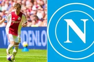 记者：那不勒斯关注阿贾克斯边锋霍茨，但目前他不是首要目标