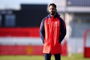 最近24次英超客场对阵伦敦球队，曼联战绩仅为3胜6平15负