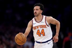 送走谁？尼克斯想把沙梅特和布罗格登都留住 但名单只剩一个名额