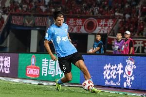 英博官方：宋岳10月初接受关节镜下微创手术，手术顺利无并发症